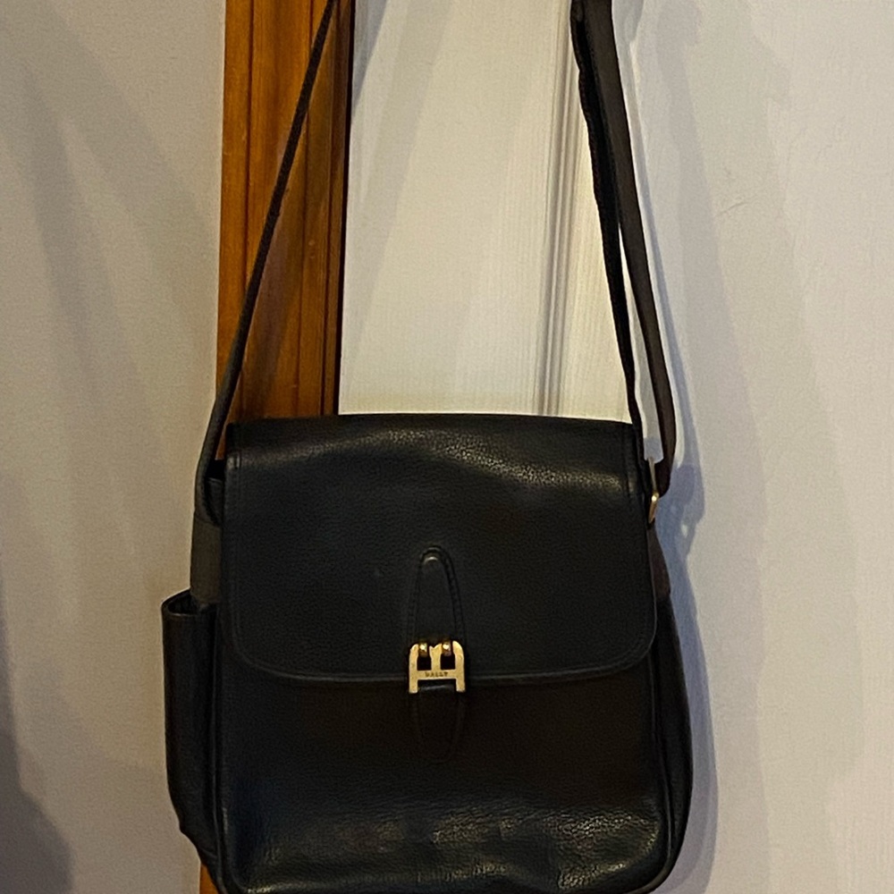 Bally Vintage Black Leather Men's Shoulder Bag​